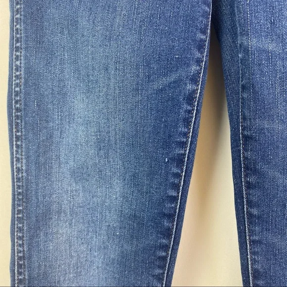 Madewell 9" Mid-Rise Skinny Jeans in Paloma Wash - Picture 4 of 12